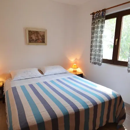 Zaglav 8170b Apartment *