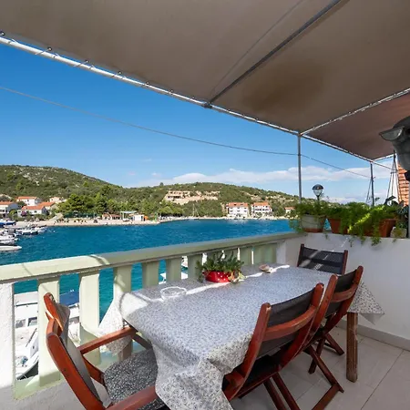 Apartment Zaglav 8170b Sali