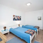 Apartament Zaglav 8170b Sali