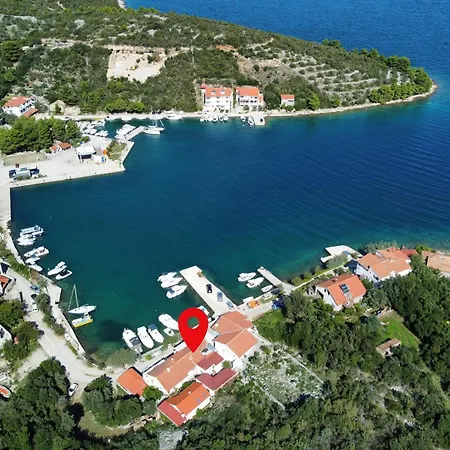 Zaglav 8170b Appartement Sali