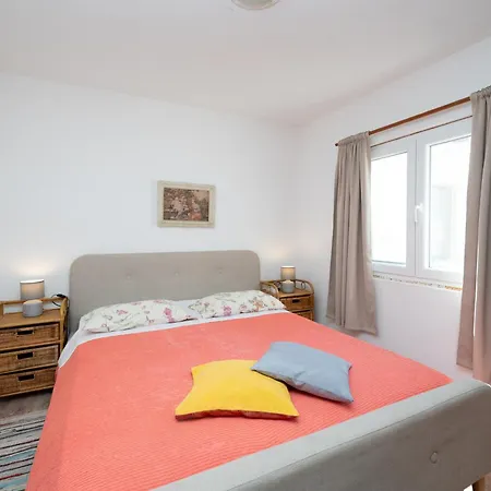 Zaglav 8170b Appartement *