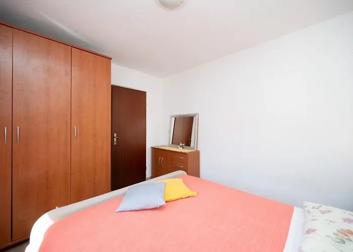 Апартаменты Zaglav 8170b Сали